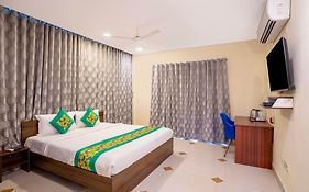 Treebo Srico, Banjara Hills